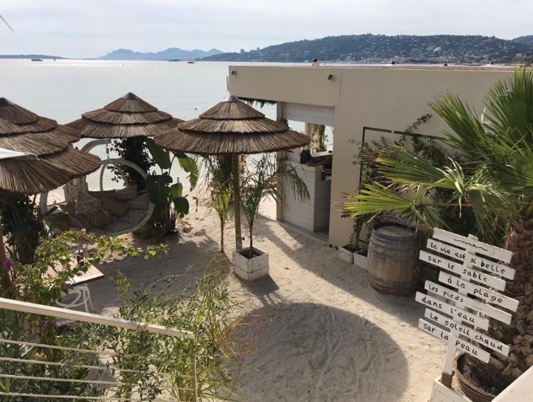 Charmant Appartement Au Coeur De Juan Les Pins Antibes Bagian luar foto