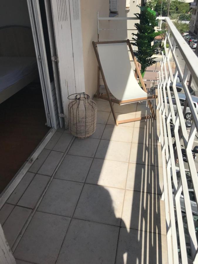 Charmant Appartement Au Coeur De Juan Les Pins Antibes Bagian luar foto