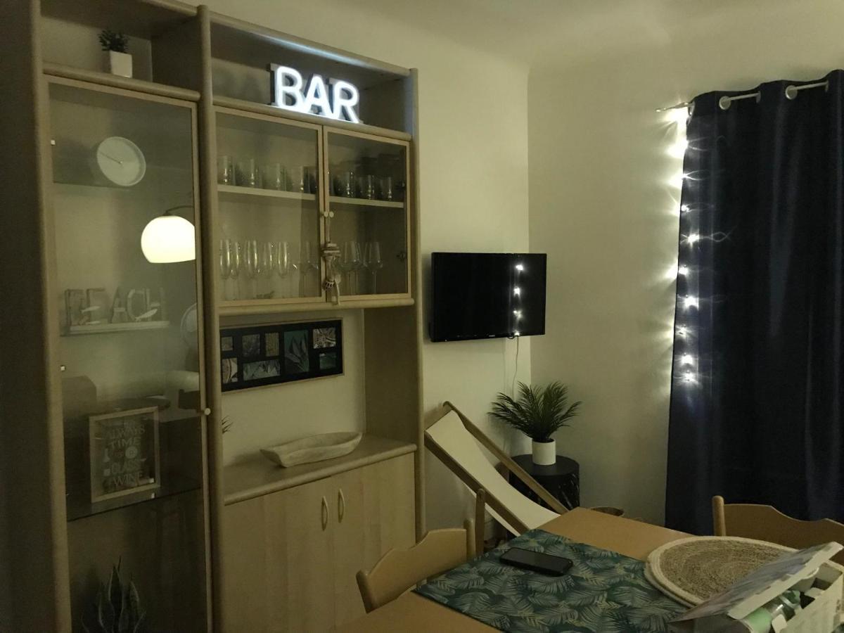 Charmant Appartement Au Coeur De Juan Les Pins Antibes Bagian luar foto